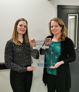 Cynthia_wins_Audiology_Souths_prize_for_Clinical_Excellence_.png