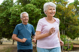 older people out running